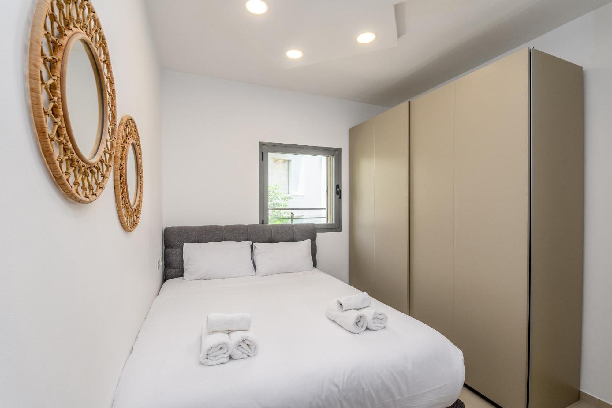 Very Nice 1 Bdr Apartment 2 Min From The Beach ! Tel Aviv Bagian luar foto