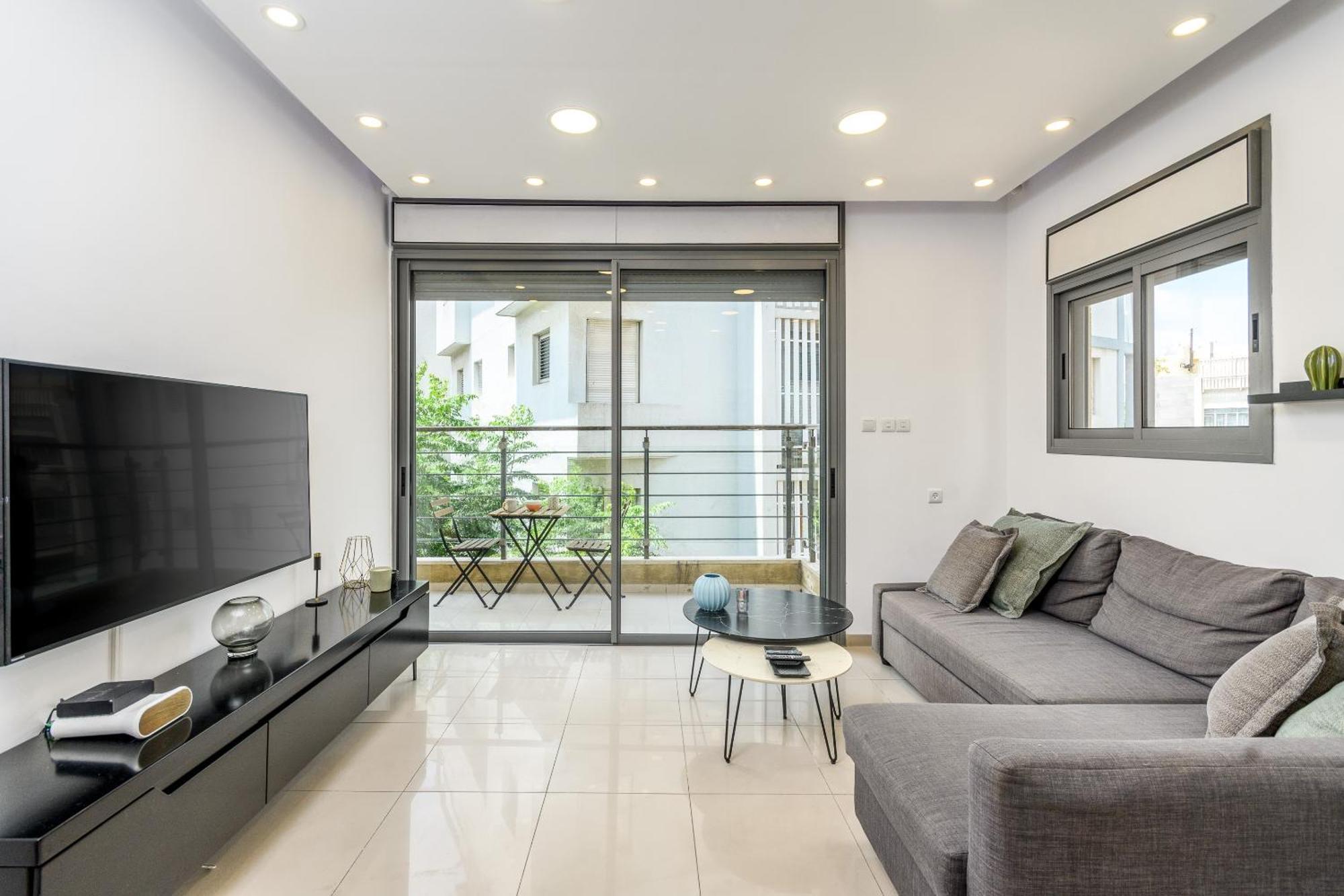 Very Nice 1 Bdr Apartment 2 Min From The Beach ! Tel Aviv Bagian luar foto