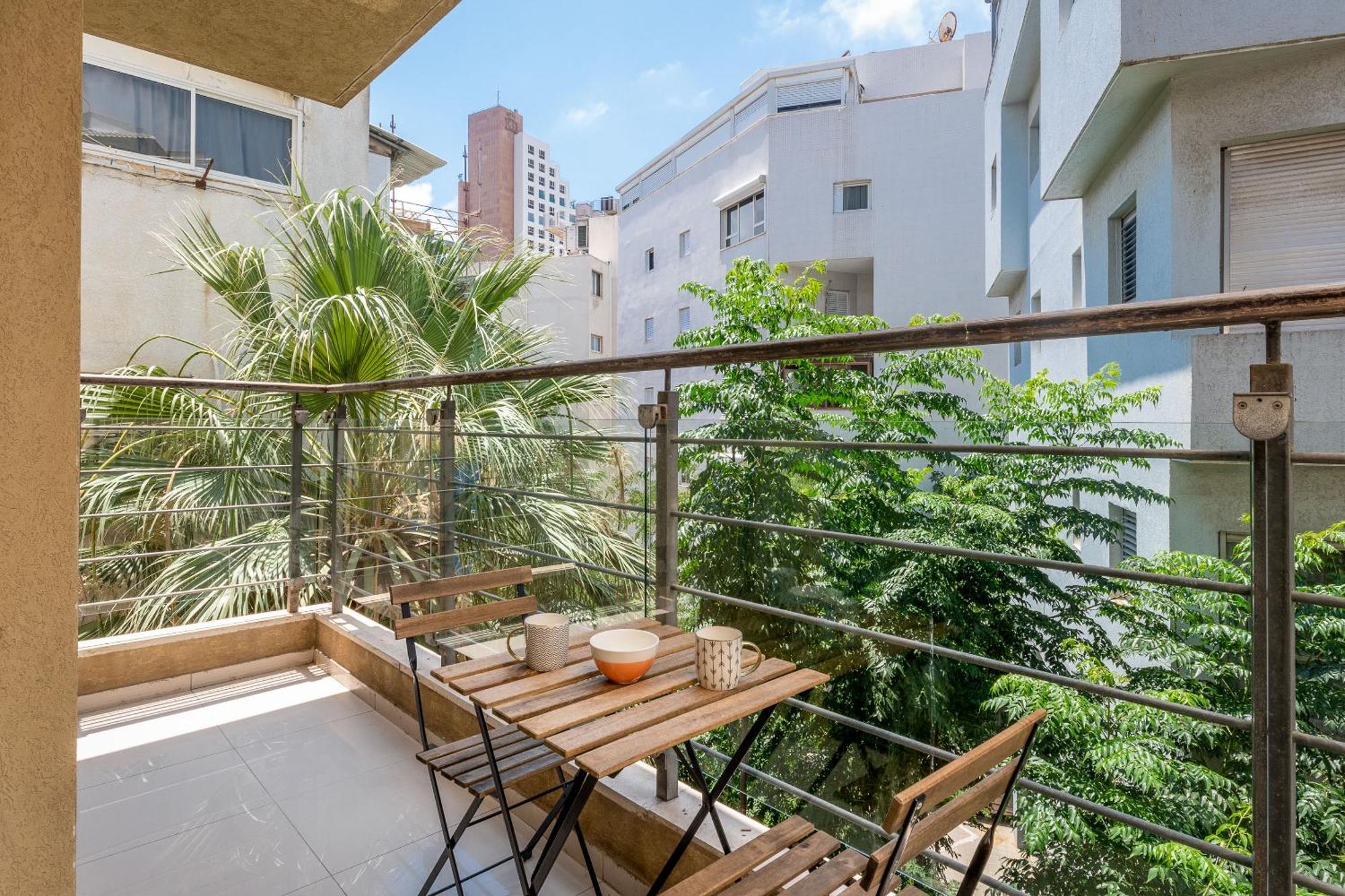 Very Nice 1 Bdr Apartment 2 Min From The Beach ! Tel Aviv Bagian luar foto